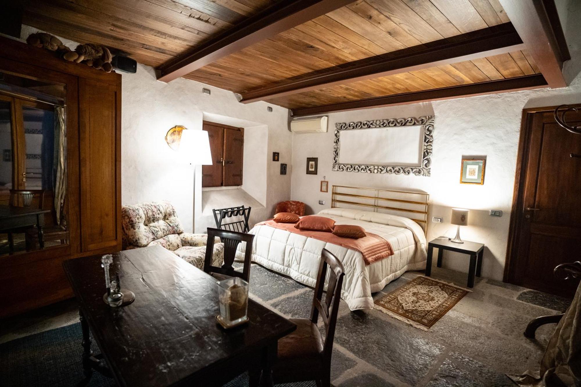 Villa Ghiringhelli Azzate Zewnętrze zdjęcie